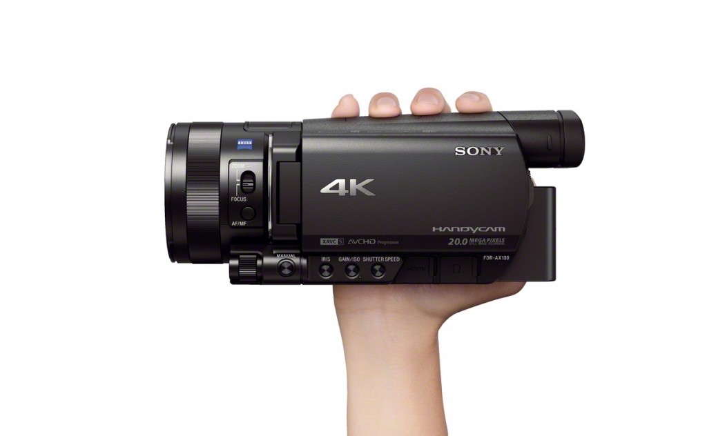 AX100B_hand1-1200-1024x632