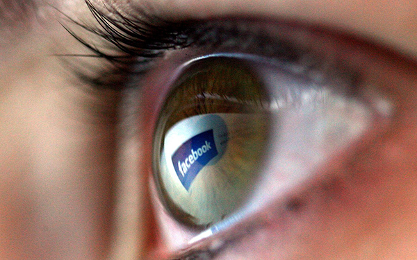 facebook-eye-1