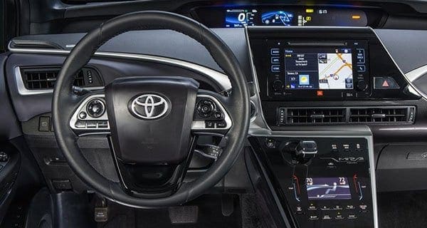 Toyota-Mirai_2016 (2)