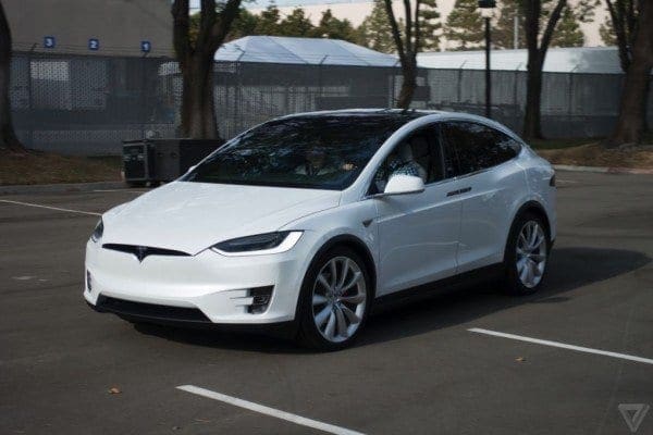 tesla-model-x-launch-007-2040.0