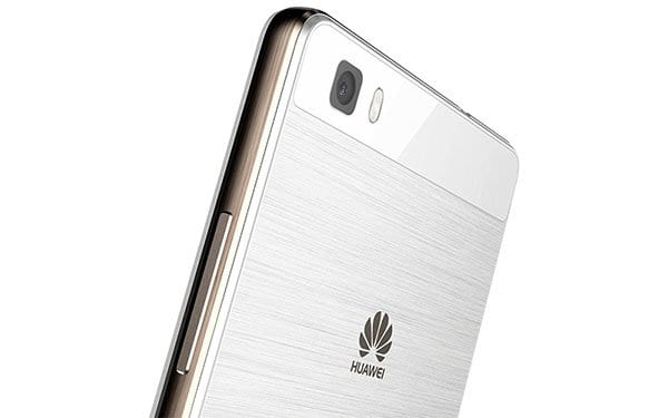 huawei_ascend_p8_lite_rear_upper_camera