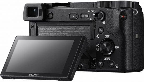 sony_a6300_rear_lcd_out